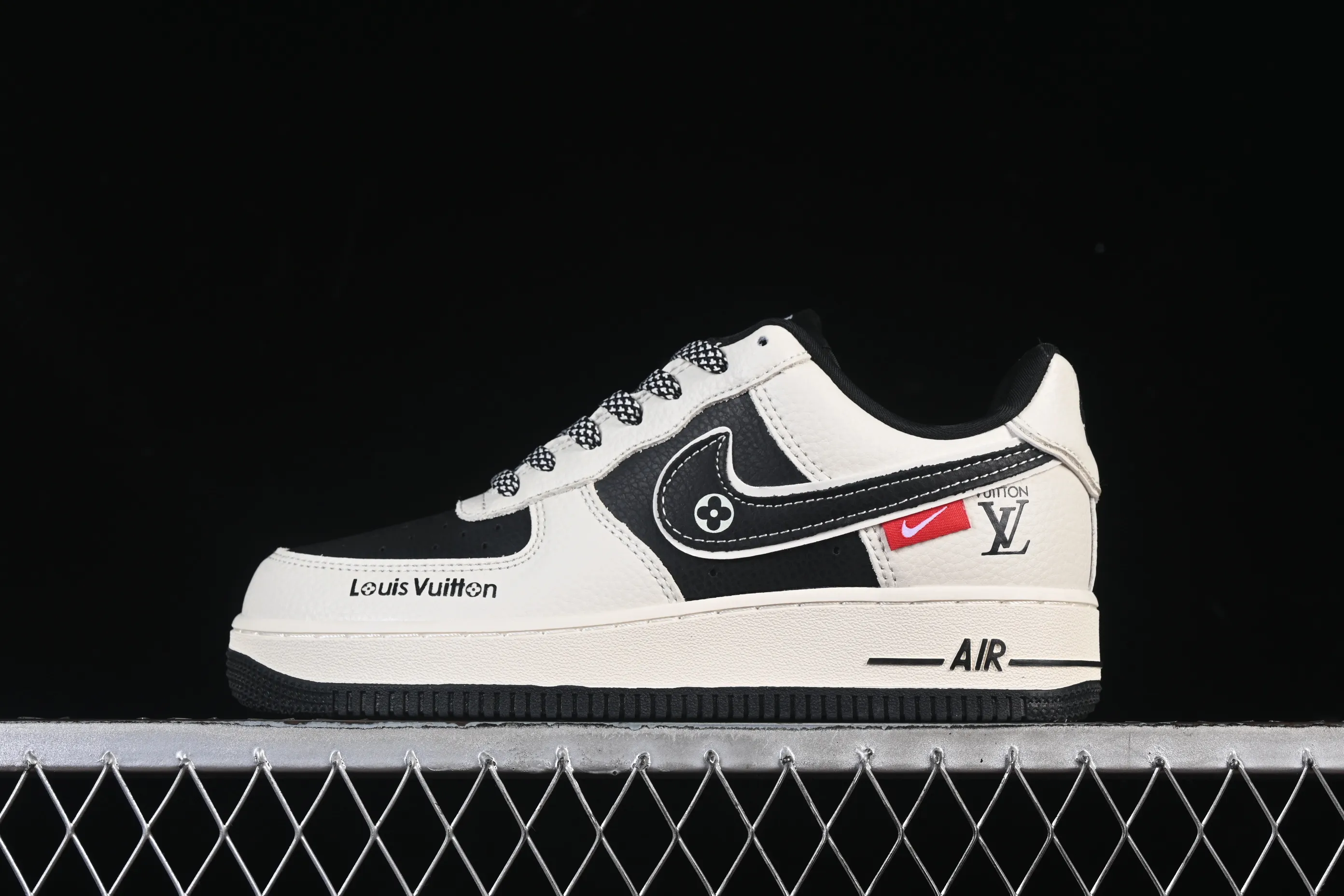 All categories Nk Air Force 1 Air Force series Nk Air Force 1 Low Air Force low-top Nike Air Force 1'07 Low LV joint beige print Air Force 1 low-top casual sneakers DD1982-321